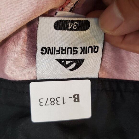 VINTAGE‎ Quik Surfing Men Swimwear 34 Red Board Shorts Outdoor Beach Surf 90s - Picture 6 of 7